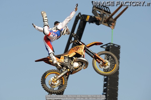 2009-10-04 Franciacorta - Motocross delle Nazioni 0992 Free style show
